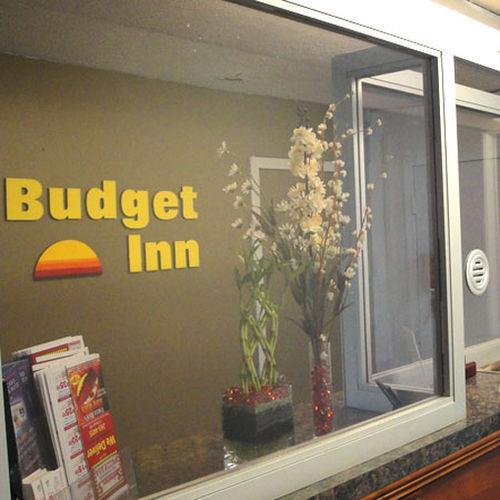Budget Inn Ontario Ontario Center Exteriör bild