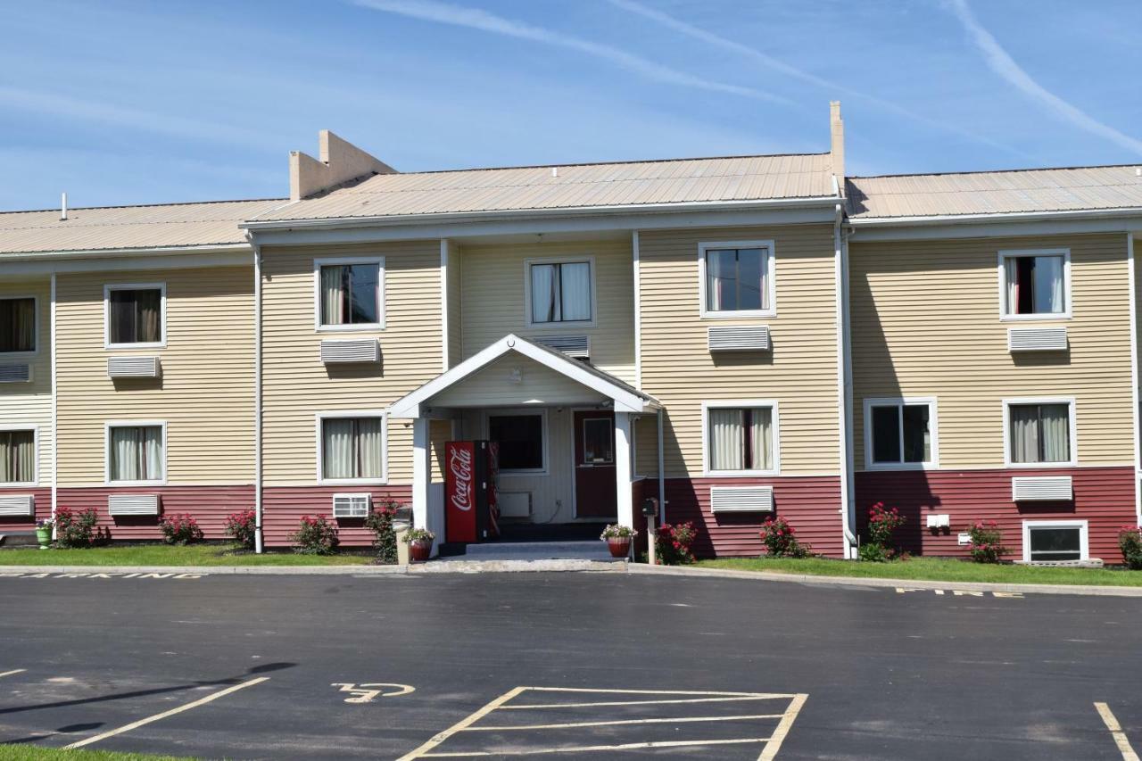 Budget Inn Ontario Ontario Center Exteriör bild